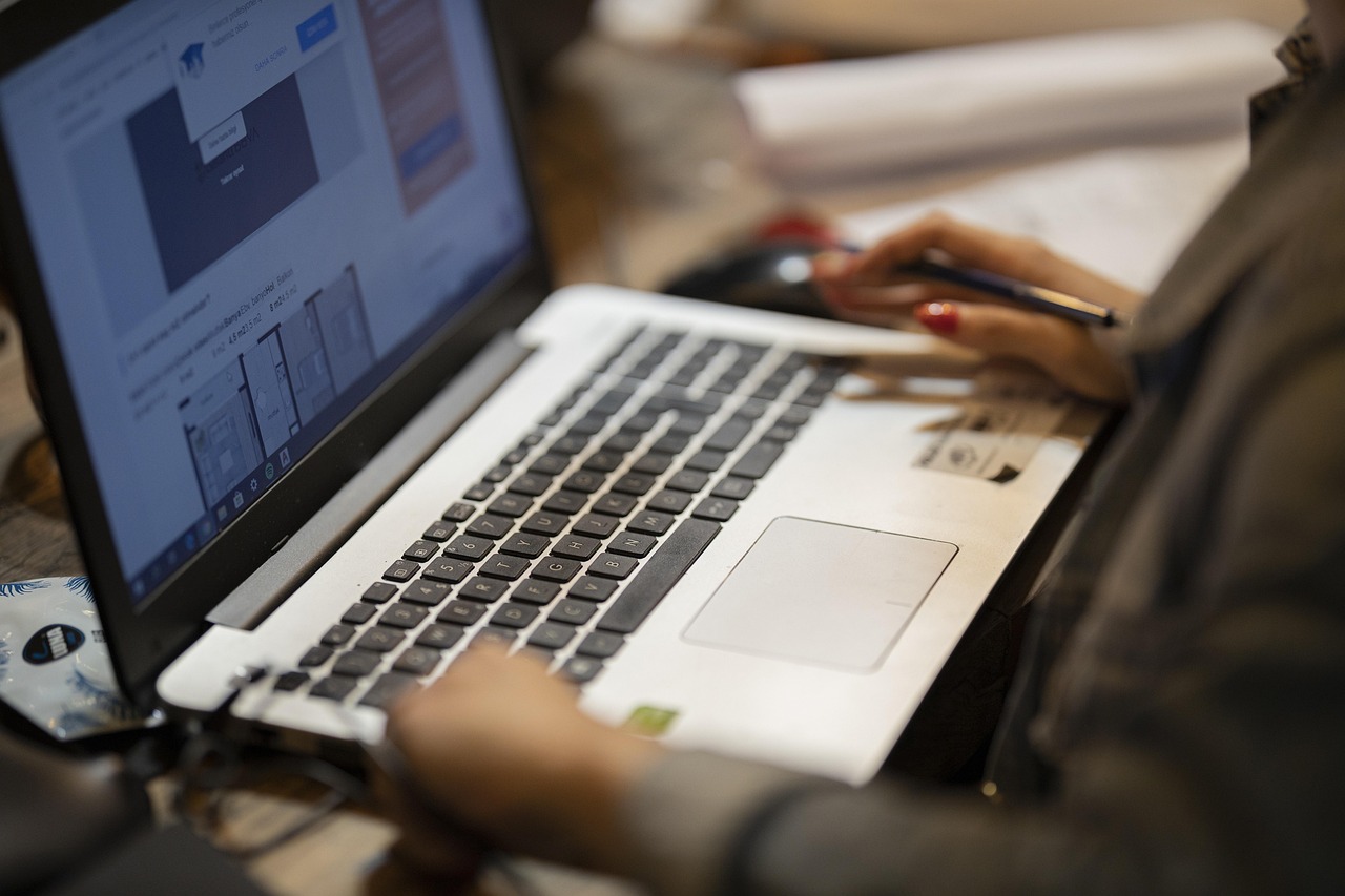 中国联通实名账号：游戏平台代理独立平台