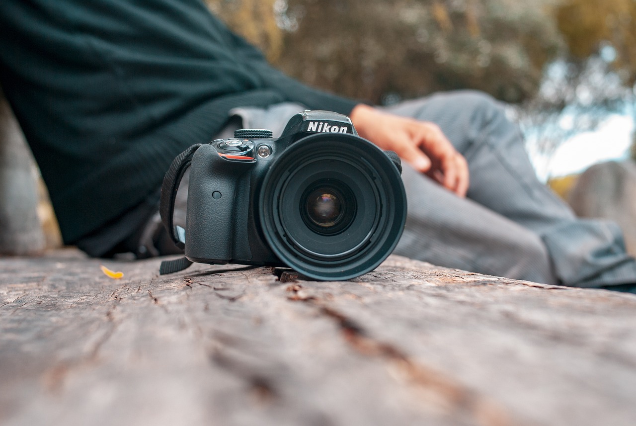 易名实名账号：色彩教学网课购买平台